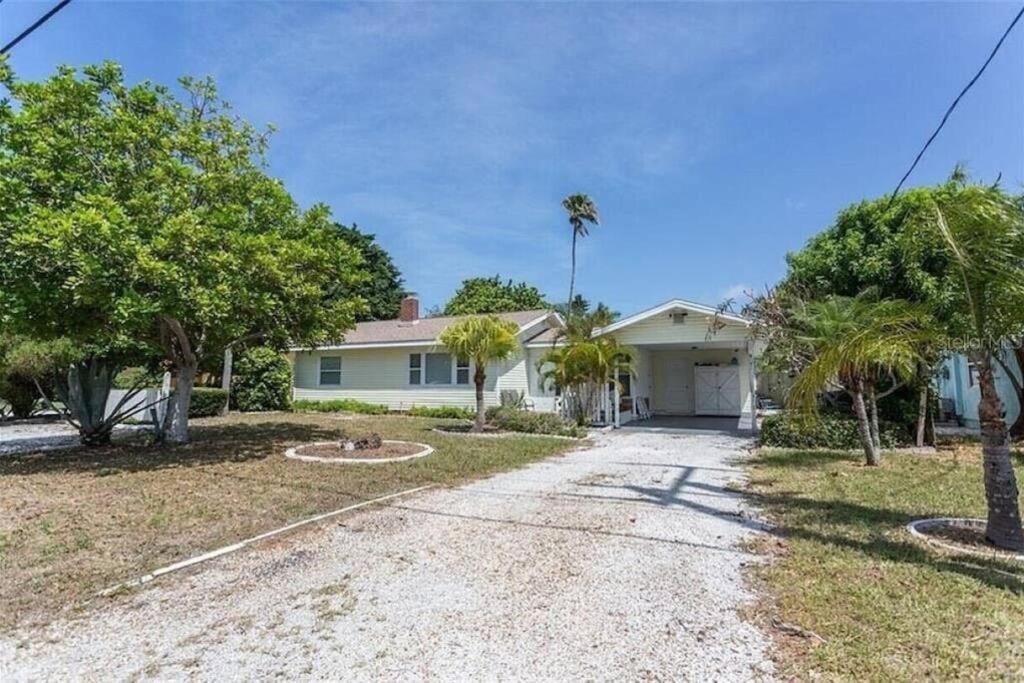 Lovely 1 Bedroom Unit Across From Lido Key Beach Сарасота Экстерьер фото