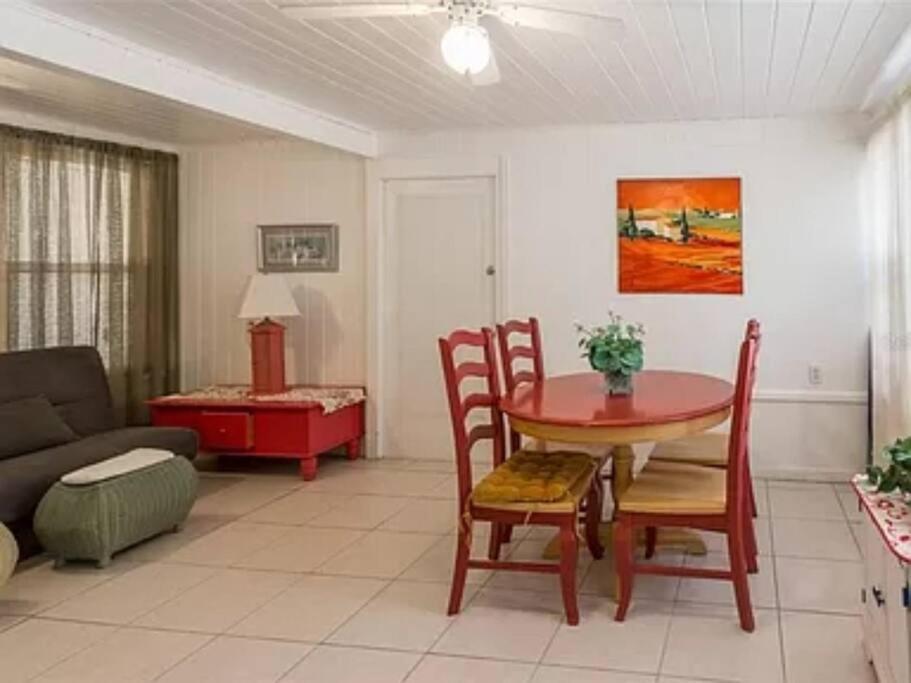 Lovely 1 Bedroom Unit Across From Lido Key Beach Сарасота Экстерьер фото