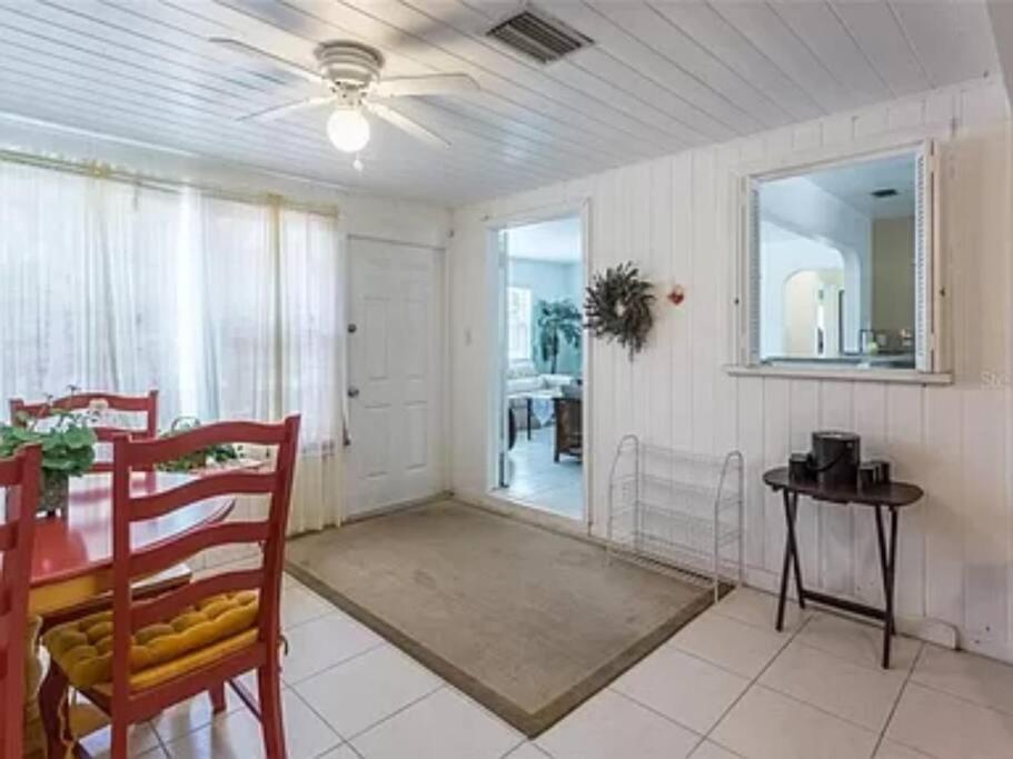 Lovely 1 Bedroom Unit Across From Lido Key Beach Сарасота Экстерьер фото