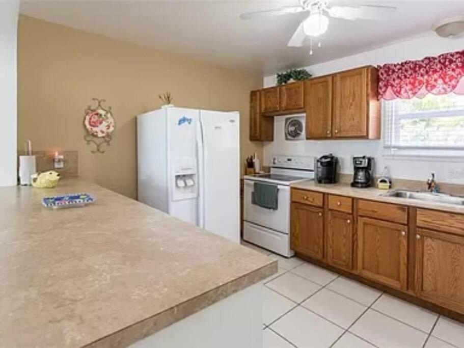 Lovely 1 Bedroom Unit Across From Lido Key Beach Сарасота Экстерьер фото